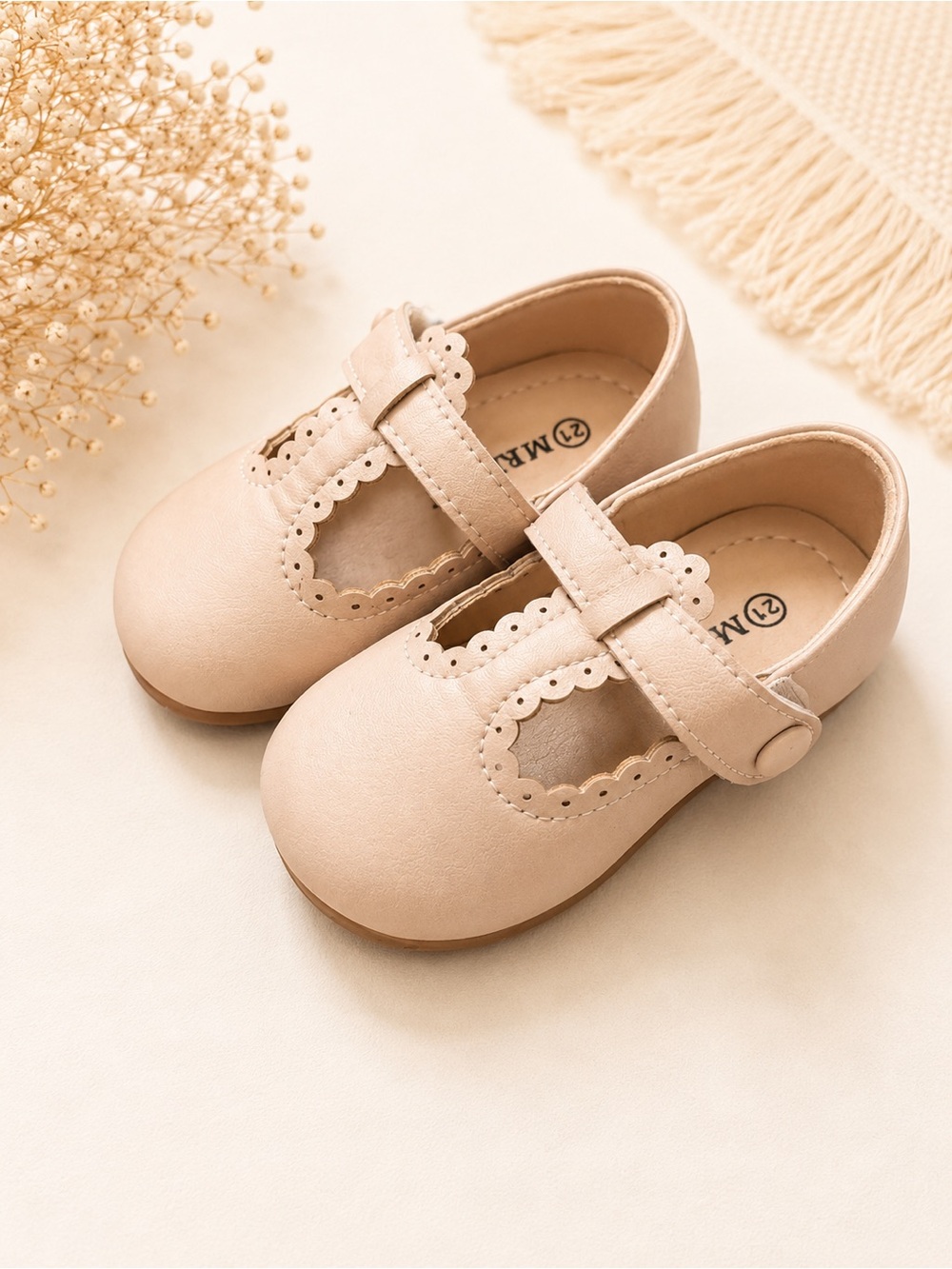 Children's Mary Jane Shoes in Light Beige